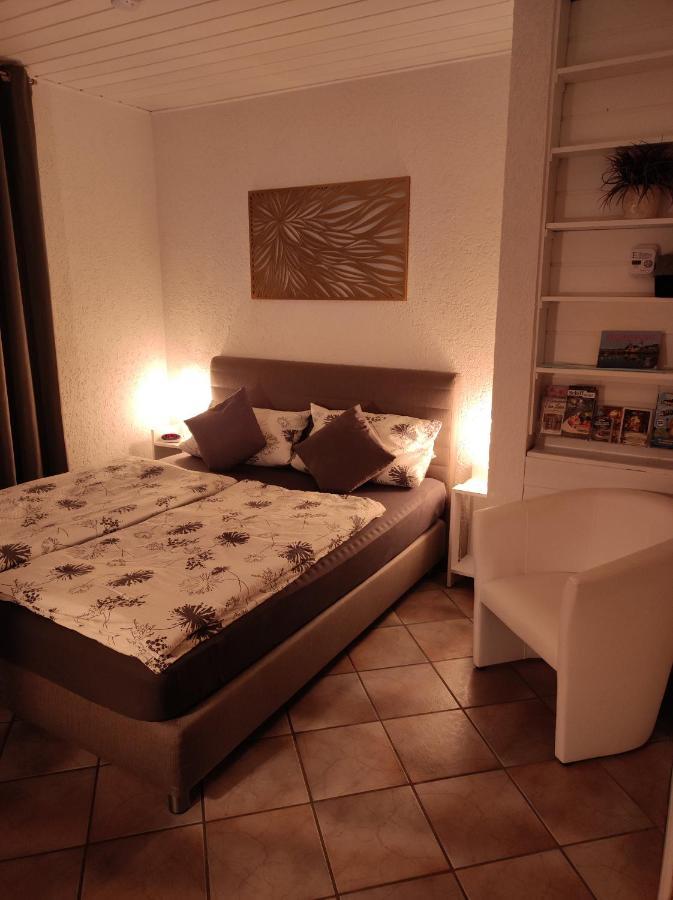 Gaeste Apartement Casa Luber Thalmassing  Экстерьер фото